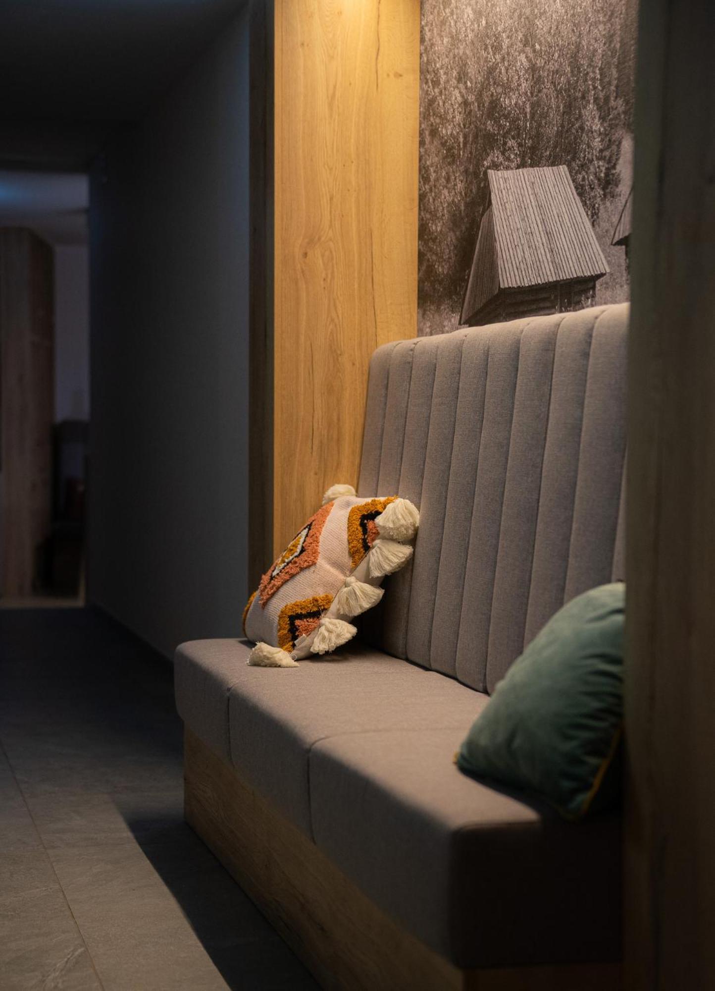 Szlakami 5 Dolin - Apartamenty Obok Doliny Strazyskiej - Sauna I Parking Gratis! Zakopane Luaran gambar