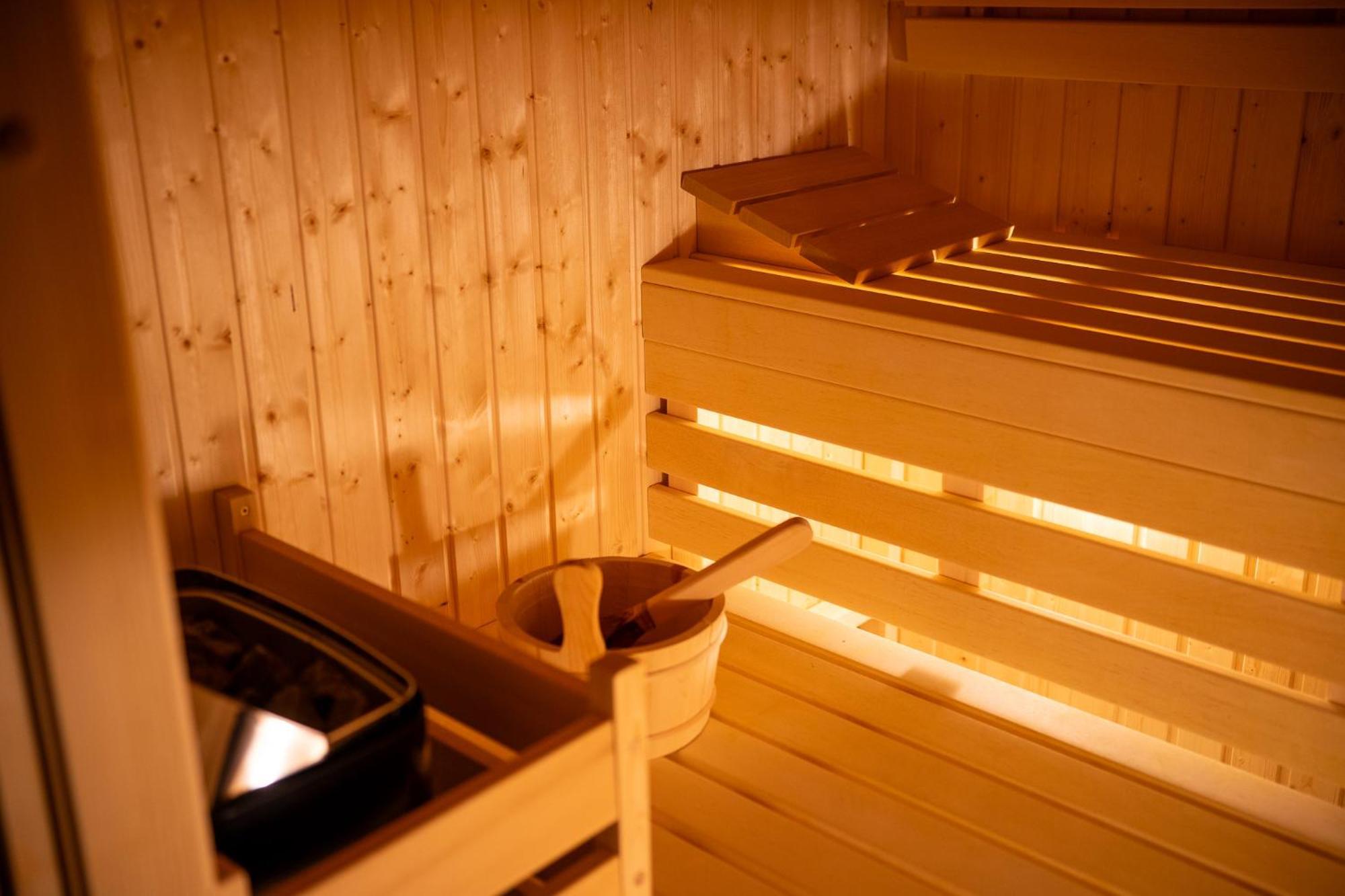 Szlakami 5 Dolin - Apartamenty Obok Doliny Strazyskiej - Sauna I Parking Gratis! Zakopane Luaran gambar