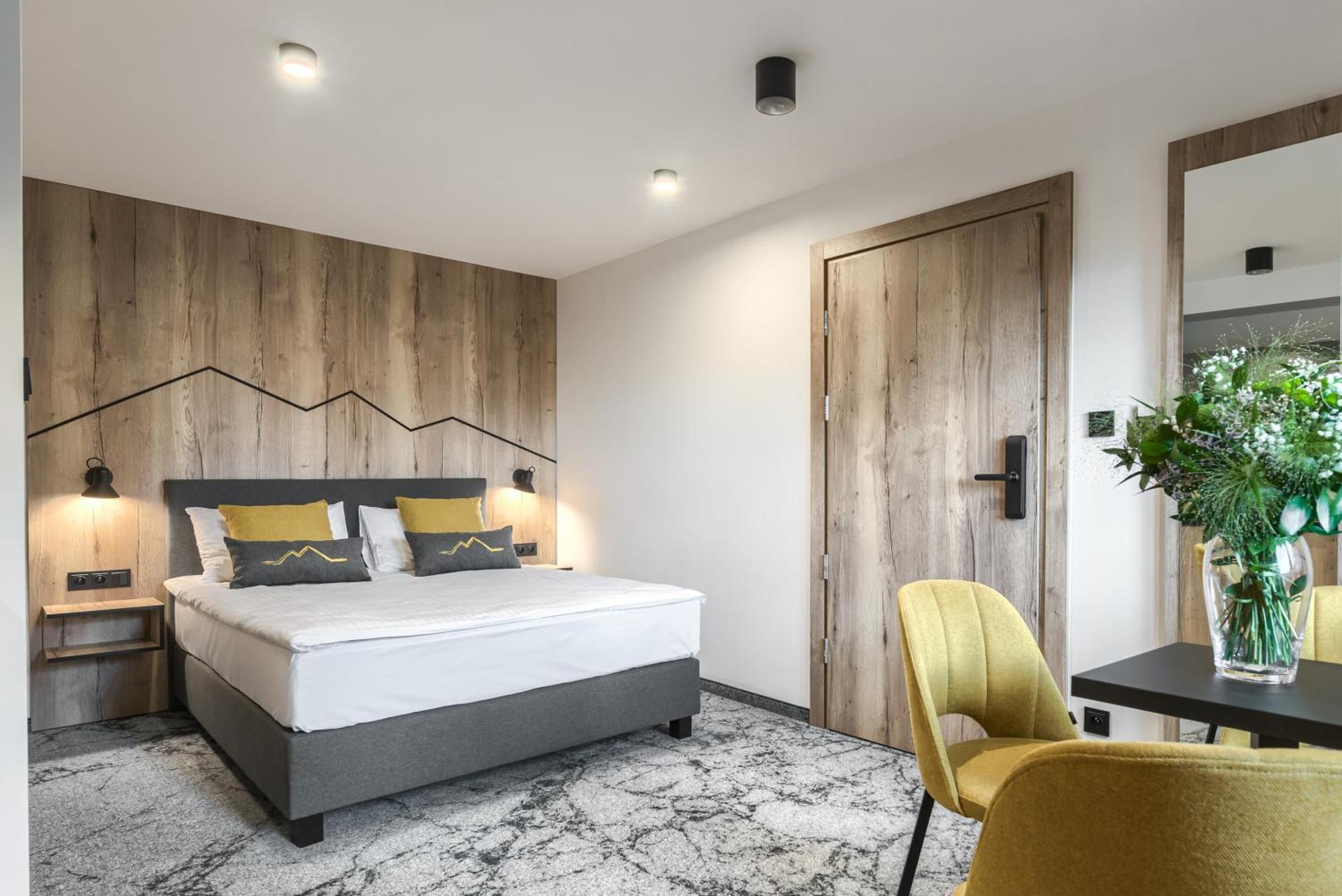 Szlakami 5 Dolin - Apartamenty Obok Doliny Strazyskiej - Sauna I Parking Gratis! Zakopane Luaran gambar
