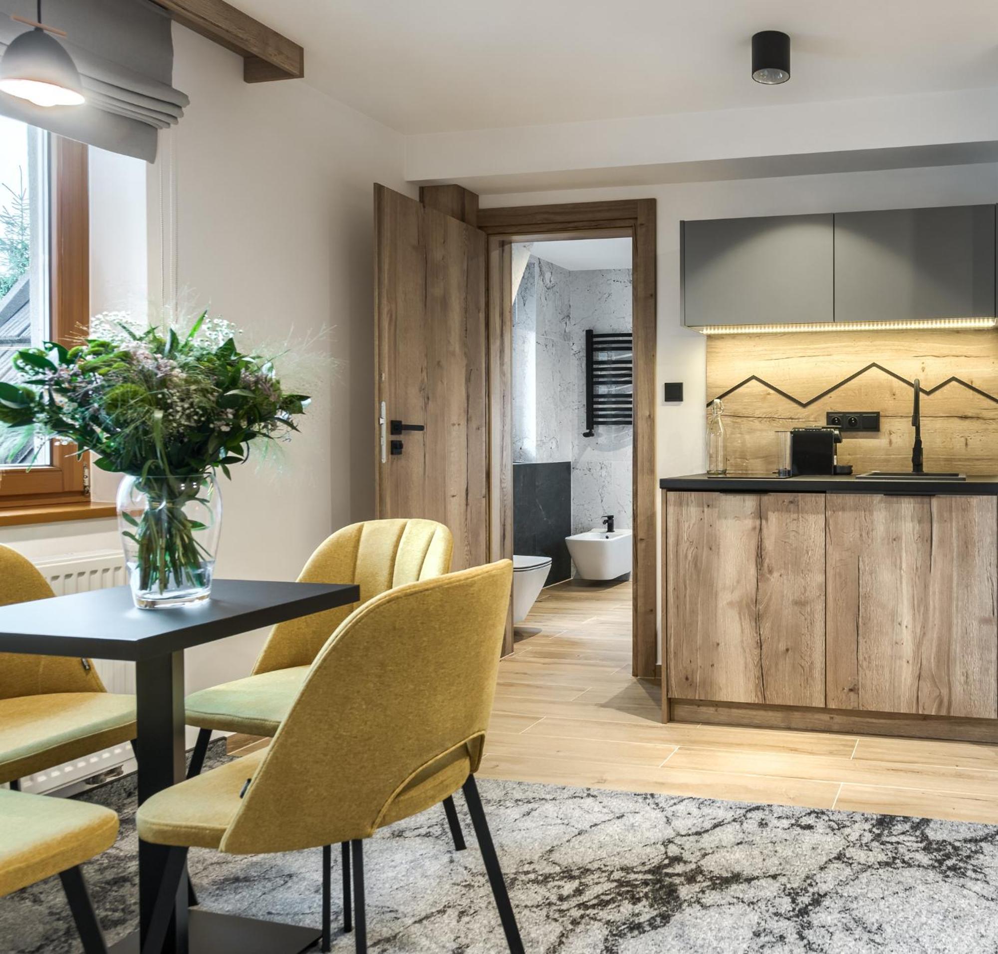 Szlakami 5 Dolin - Apartamenty Obok Doliny Strazyskiej - Sauna I Parking Gratis! Zakopane Luaran gambar